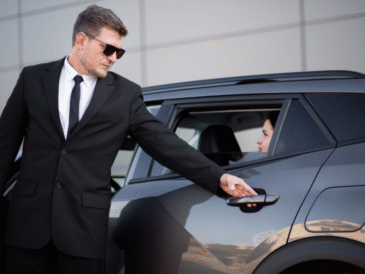 How to Ensure Safety When Booking a Chauffeur Service in Dubai