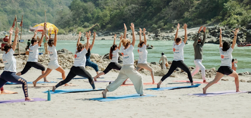 A Deeper Yoga Journey Begins with Dedicated Study in Rishikesh A Deeper Yoga Journey Begins with Dedicated Study in Rishikesh